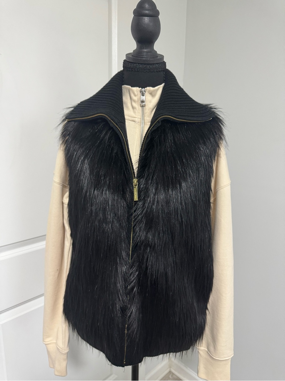 Michael Kors Black Knit Garment